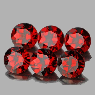 Red Garnet Round 5.00 mm 6 pieces, Flawless-VVS, Natural Loose Gemstone - Image 1 of 2