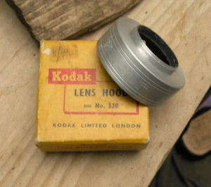 Kodak series 5 V 33.2mm screw in Lens Hood shade - Picture 1 of 2