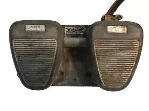 Vintage Linemaster Clipper Twin 632-SF Dual Foot Switch Pedal NOT TESTED - Picture 1 of 5