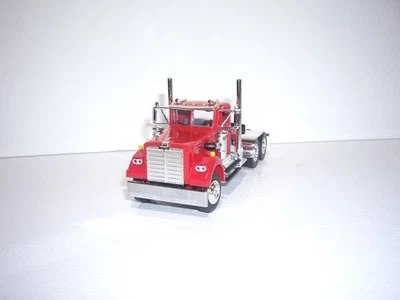 DCP FIRST GEAR 1/64 VIPER RED WHITE WESTERN STAR 4900 DAYCAB - Image 1 of 4