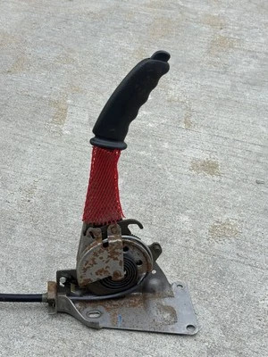 Conjunto de manija de freno de estacionamiento Chevy Cavalier 2000-03 Rat Rod Street Rod sin cable Foto 1 de 4