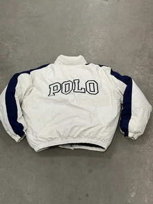 Polo deportivo vintage años 90 blanco acolchado azul marino raro cuadrado L como está Foto 1 de 4