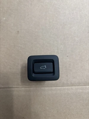 MAZDA CX-9 CX-5 2016-2023 PUERTA TRASERA PUERTA LEVADIZA LIBERACIÓN ABRIDOR INTERRUPTOR DE CONTROL Foto 1 de 4