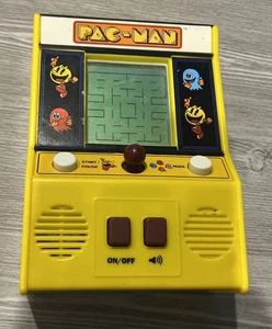 Model 09521 PAC-MAN Bandai Hand-Held Yellow Video Game - FREE SHIP! - Picture 1 of 3