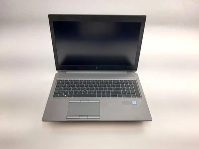 HP ZBook 15 G5, Xeon E-2176M, 2,70 GHz, 16 GB RAM, 512 GB NVMe, P2000, sin CA C4*428 Foto 1 de 4