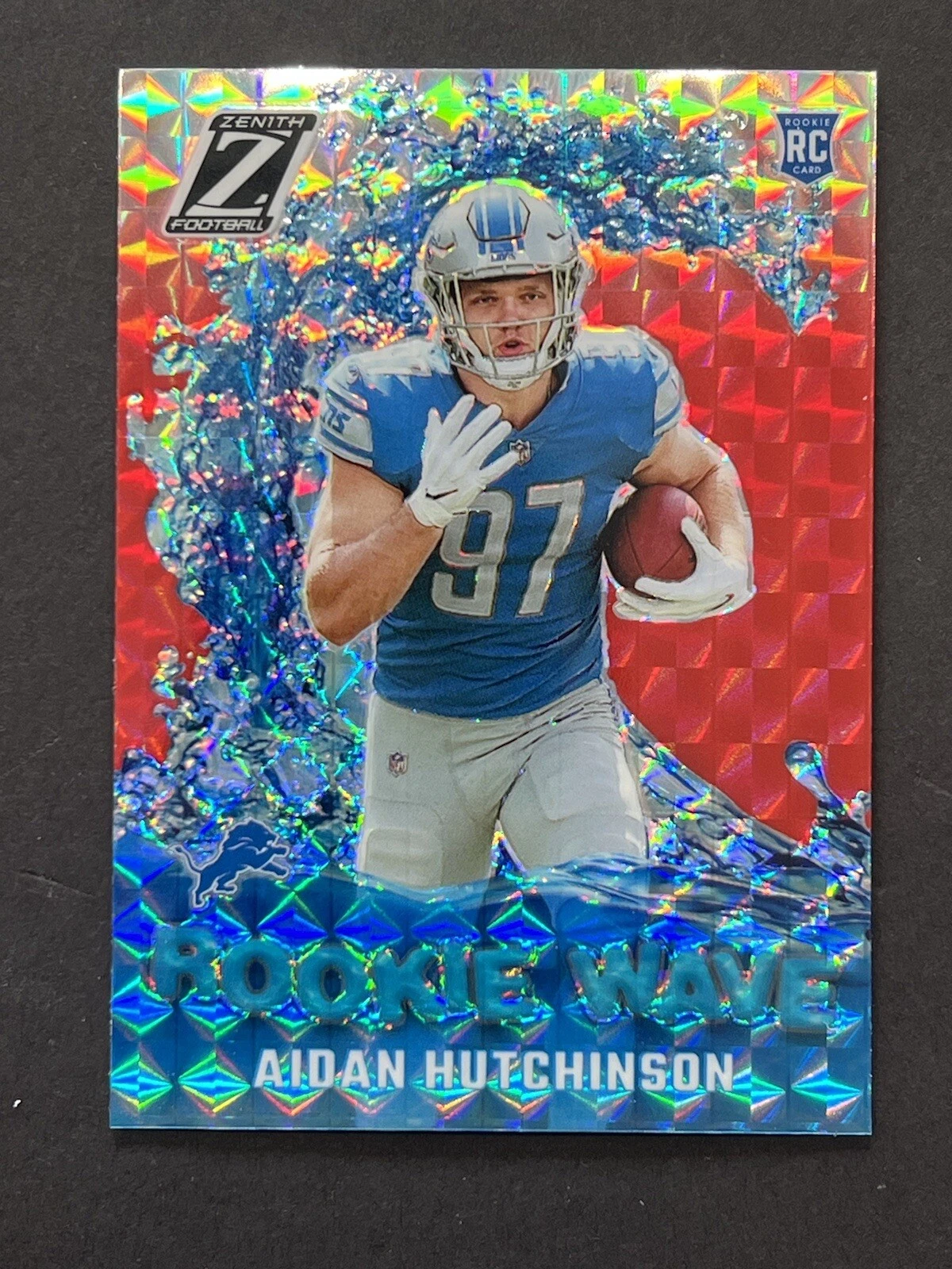 2022 Zenith Aidan Hutchinson RC ROOKIE WAVE Red Detroit Lions