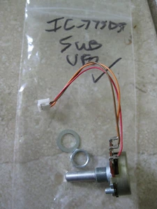 Codeur Icom IC-775DSP Sub VFO en excellent état fonctionne comme il se doit - Photo 1 sur 1