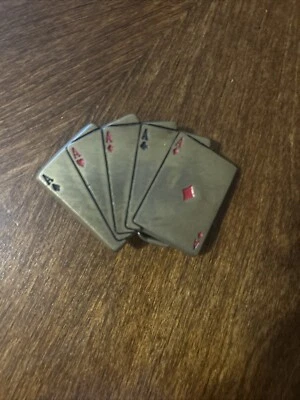 Hebilla de cinturón vintage de latón macizo de 5 ases hecha en Taiwán Foto 1 de 3