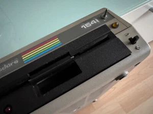 Disque dur 1541, Commodore C 64, testé, fonctionne #05 25 - Photo 1 sur 15
