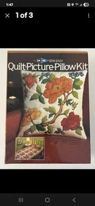 Kit cuscino trapuntato Orange Rose QP 1403 vintage 1981 cuci facile 14x14” NUOVO - Foto 1 di 5