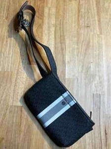 Michael Kors Adjustable Belt Bag Purse - Picture 1 of 5