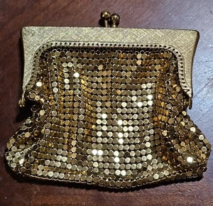 Vintage Goldtone Mesh Coin Purse - Picture 1 of 7
