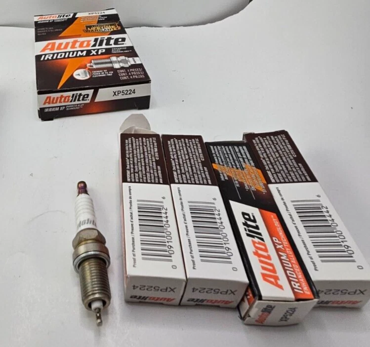 (CANTIDAD 4) Bujía Autolite Iridium XP XP5224 para Volkswagen Jetta Beetle 92-2015 Foto 1 de 4