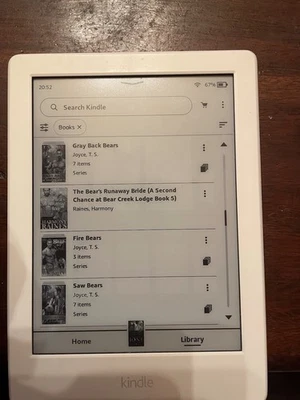 White 8th Generation 4GB Wi-Fi Kindle - Image 1 of 4
