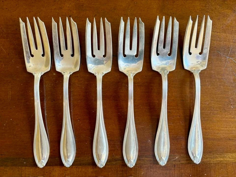 Tenedor de ensalada International Silver, Margaret, Old Sterling Silver (postre) Foto 1 de 1