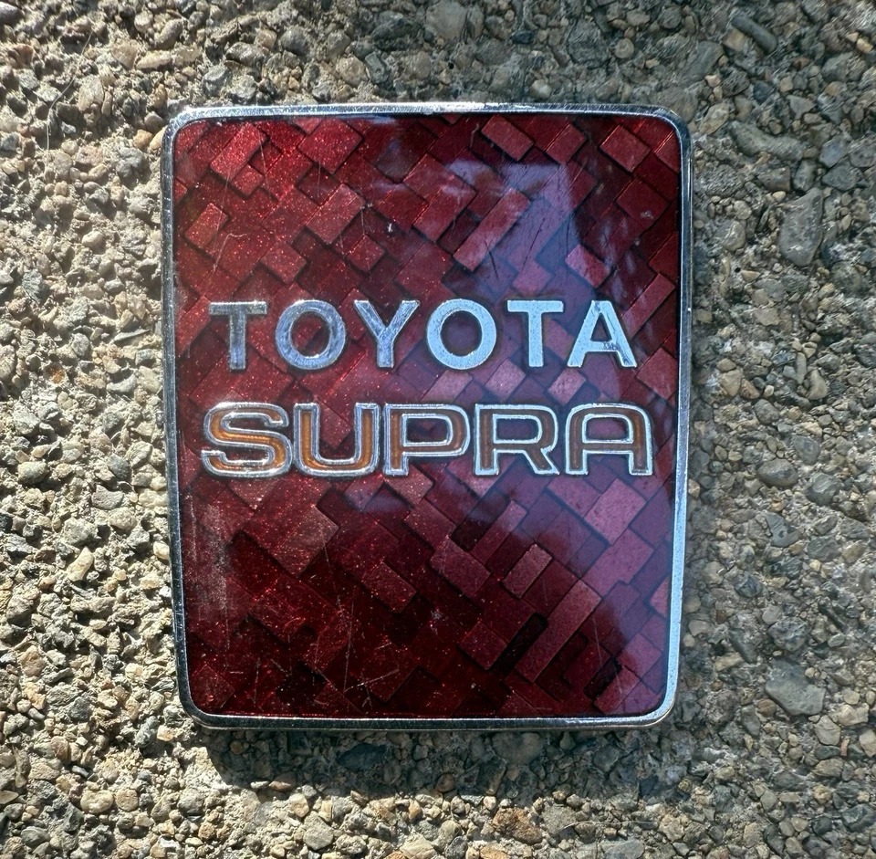 Toyota Supra Turbo 1986-1992 emblema nariz delantera mk3 ma70 - colección vintage Foto 1 de 2