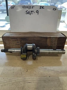 NEW NOS OEM Briggs & Stratton Crankshaft 493016 796212 - Picture 1 of 3
