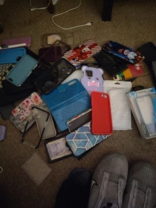 30+ Cellphone Cases - Photo 1 sur 10