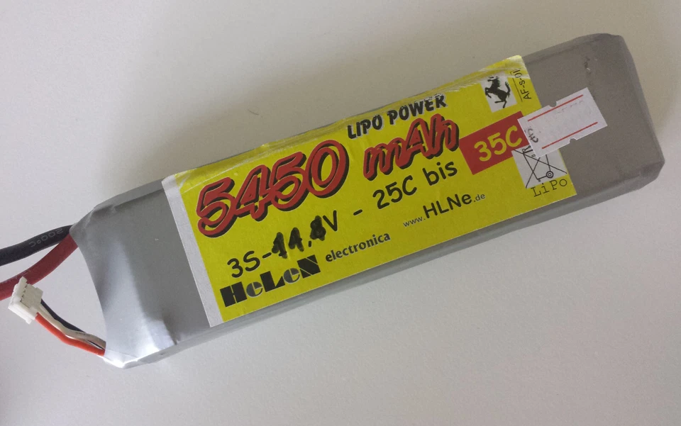 Akkupack Lipo Pack 3S - 11,1V mit 5450mAh - 35C - für  Hubschrauber + Flugzeug - Bild 1 von 4