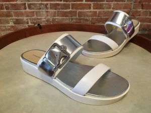Isaac Mizrahi White & Silver Leather Binx Lg Two Strap Slide Sandal 8 NEW - Picture 1 of 3