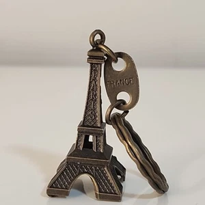 Eiffel Tower Keychain Retro France Paris Metallic Pendant KeyRing 3D Keytag Gift - Picture 1 of 11