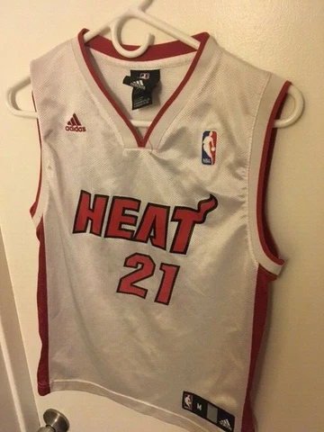 ADIDAS MIAMI HEAT HASSAN WHITESIDE #21 JERSEY (YOUTH MEDIUM 10-12) Cover