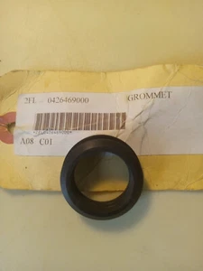 Freightliner Grommet-V 04-26469-000 - Picture 1 of 3