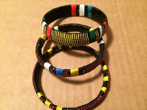 Lot of 3 Bracelets . New . 2 1/2 "  - Picture 1 of 2