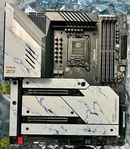 ASRock Z790 Taichi Carrara LGA 1700 EATX Intel Motherboard - Bild 1 von 3