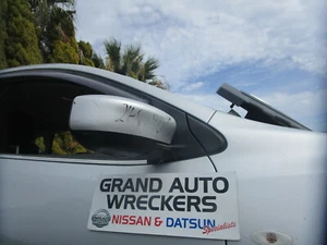 Nissan Pulsar C12 2015 Pulsar R/h mirror - Picture 1 of 3