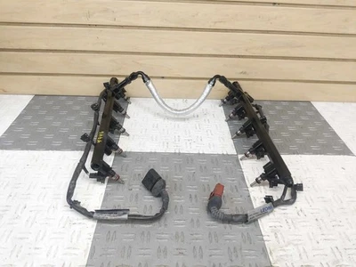 2018 Audi R8 Plus OEM ALPHA Fuel Rails w/ BOSCH Injectors Set Foto 1 de 4