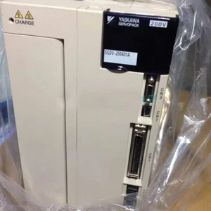 NUEVO Servo Drive Yaskawa SGDV-200A01A EN CAJA VÍA DHL/FEDEX (1 PIEZA) - Imagen 1 de 14