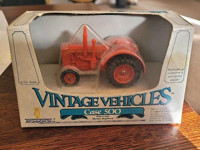 Ertl 1/43 Scale 1953-56 Case 500 Tractor, Vintage Vehicles Series 1985 2510-1HEO - Image 1 of 4