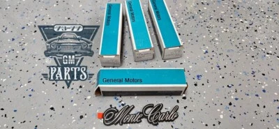 Nuevo de Lote Antiguo Chevrolet Monte Carlo 1978-1986 emblemas de guardabarros ¡PARES! 14068812 Foto 1 de 4