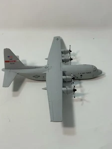 GEMINI MACS LOCKHEED C-130H HERCULES USAF DYESS AFB 1:400 AMC GMUSA007 👀 ⬇️ - Bild 1 von 10