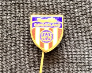 SUNDERLAND FC Vintage 1970's pin badge - Picture 1 of 3