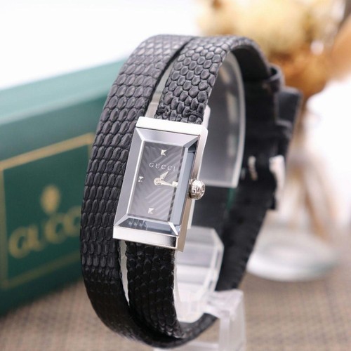 Orologio Donna GUCCI 147.5 Doppio Cinturino Quadrante Argento Nero