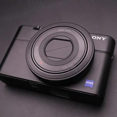 Sony Cyber-shot DSC-RX100 Digital Camera Near Mint - Fast Shipping From Japan - Image 1 of 4