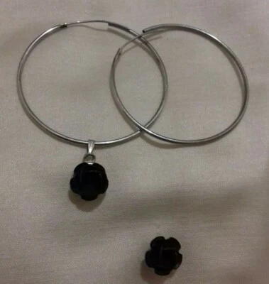 Orecchini cerchio donna ciondolo a forma di rosa orecchino per doppio buco bijou - Immagine 1 di 4