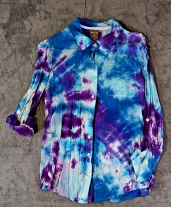 White Stag Rayon Button-Up Blouse M | Artisan Hand Dyed Ice Spiral Tie-Dye - Picture 1 of 9