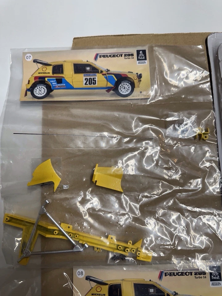 Peugeot 205 T16 Dakar Rally Altaya 1/8 N 7 - Immagine 1 di 1