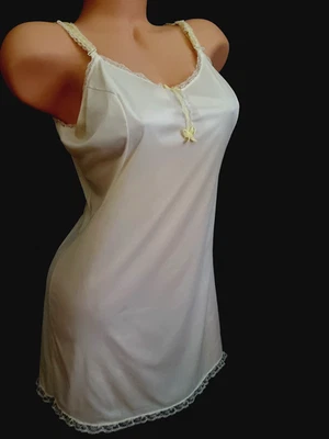 Vestido sin Mangas Completo Vintage VANITY FAIR AMARILLO MINI Lazos Volantes Coqueta XS Foto 1 de 4