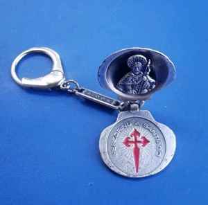 Portachiavi vintage tono argento Peregrino A Santiago conchiglia/scalloppa - Foto 1 di 4