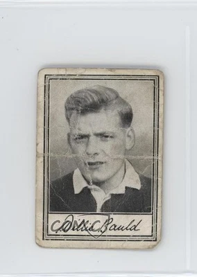 1954 Barratt & Co Famous Footballers Series A2 Willie Bauld #3 - Image 1 of 2