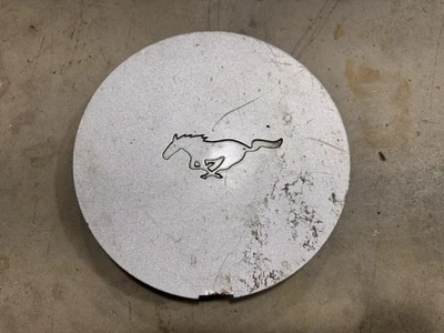 (1) Tapacubos central de rueda Ford Mustang 1996-2000 OEM F6ZC-1A096-BA Foto 1 de 4