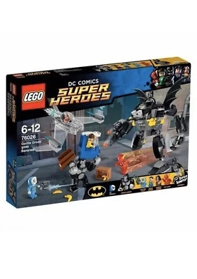 *RETIRADO* Gorilla Grodd Goes Bananas Batman Lego Set 76026 *NUEVO En Caja* Foto 1 de 4