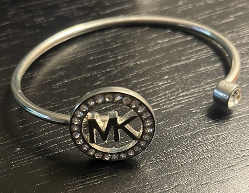 Braccialetto Acciaio Inox Michael Kors ""MK"" Logo Flex Fit