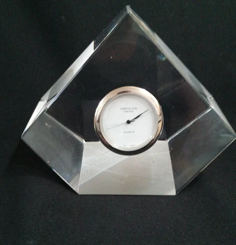 Dartington Clear Crystal  Mantle/desk Clock Paperweight Contemporary Design NEW Cover