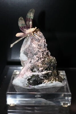 Libélula de fluorita tallada a mano Peter Muller sobre base de turmalina 5" Foto 1 de 4