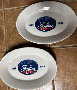 2 piatti ceramica Skyline Chili Anniversary 3 vie 1949-1984 USA Homer Laughlin - Foto 1 di 10